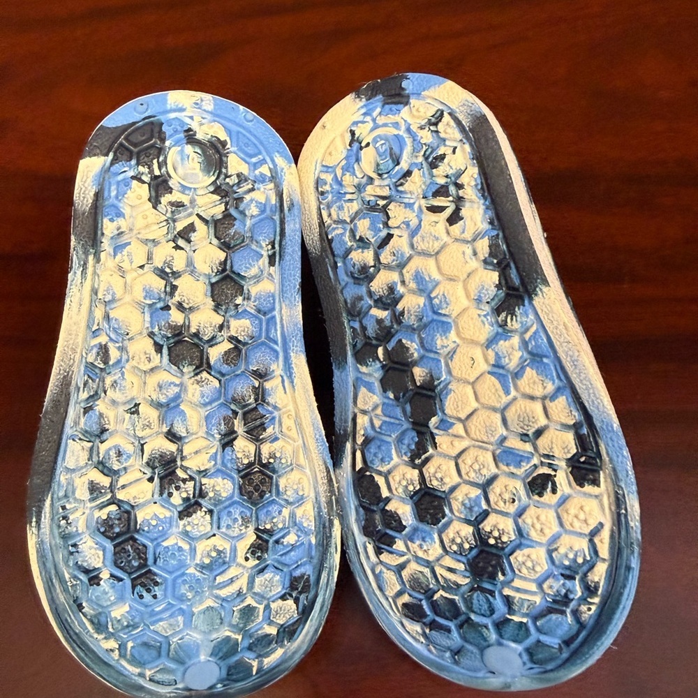 Kids Blue Tie-Dye Slip-On Shoes - Picture 5 of 5